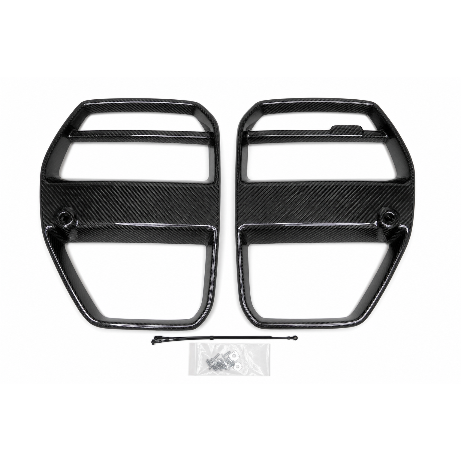 Lucas Speed Co V-style dry carbon front grilles for BMW G80 G82 — studio product photo